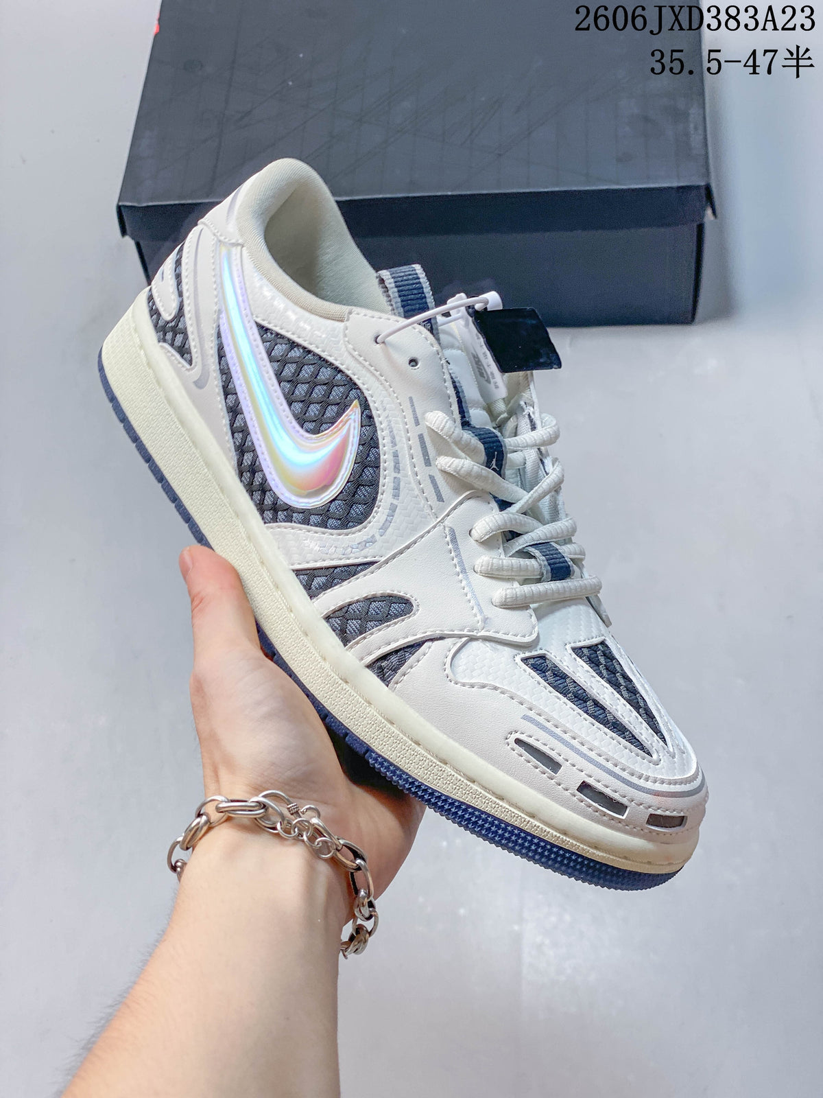 Nike Air Jordan 1 SE Low Canyon Rust Sneakers