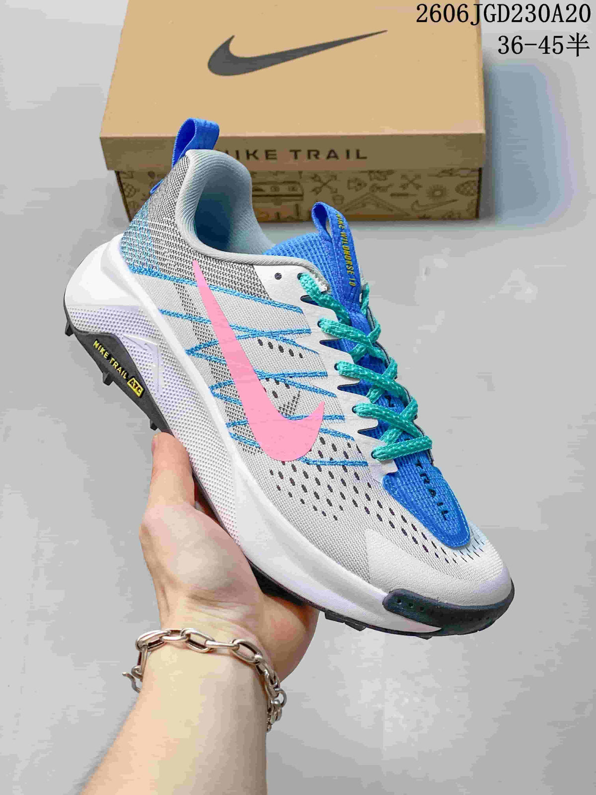 Nike Wildhorse 10 Trail Running Shoes White Blue Pink