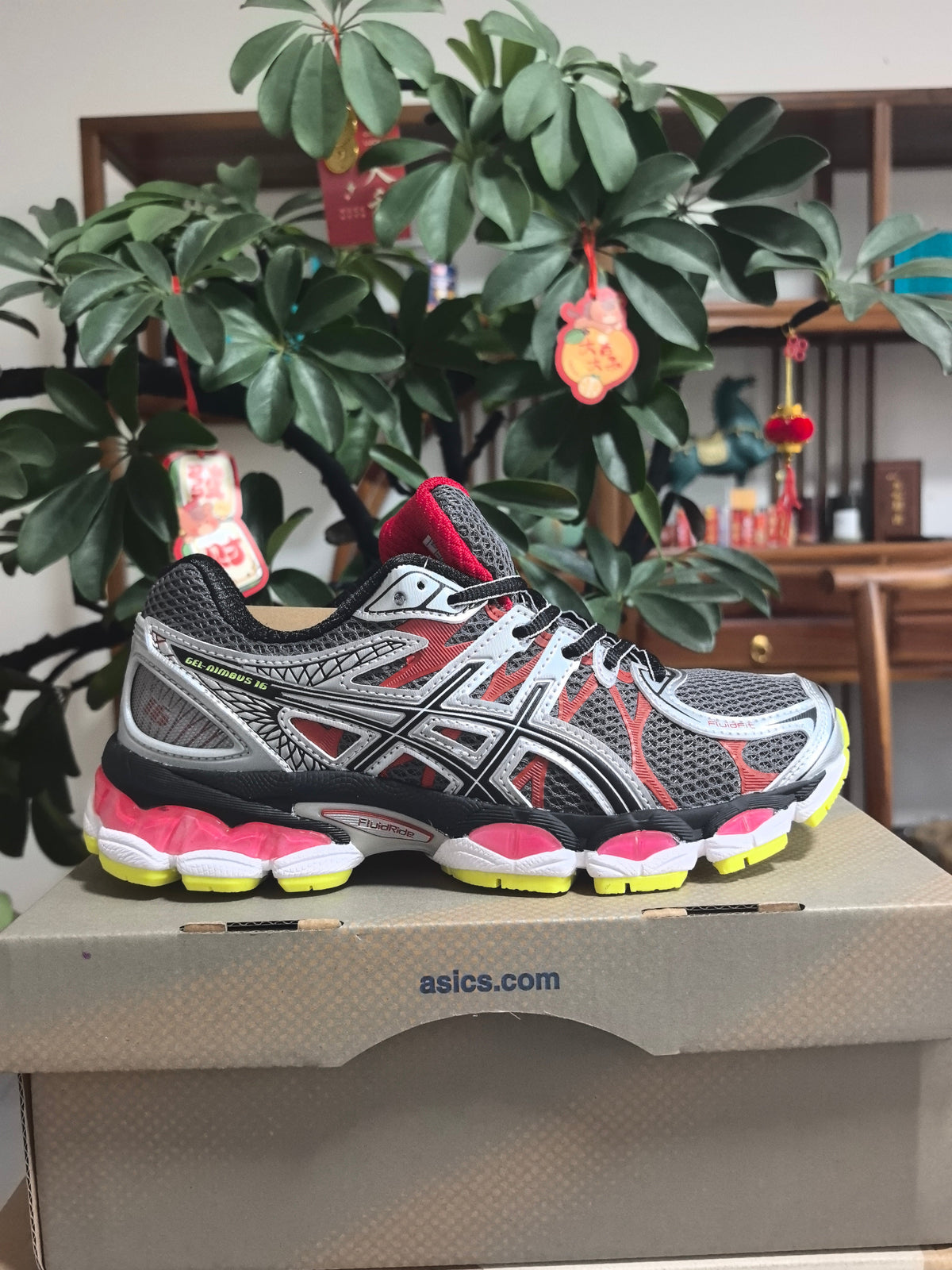 ASICS GEL-DIMENSION 16 Sneakers Gray Red