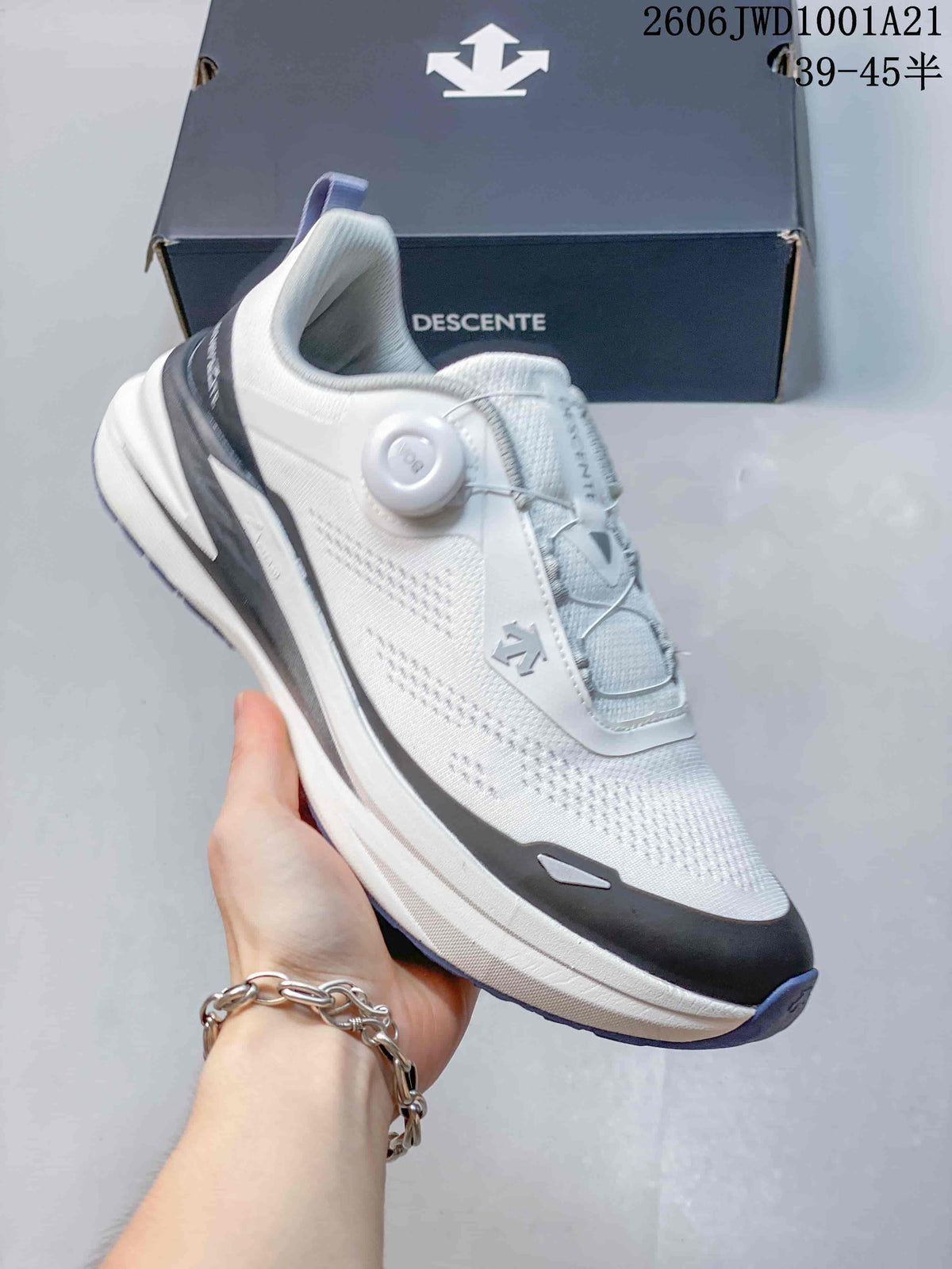 DESCENTE LAVITATE WIRE 3.0 GTX Running Sneakers, White