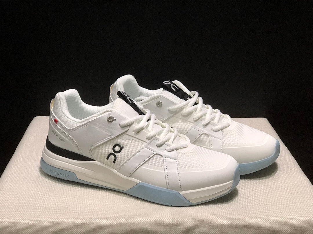 On The Roger Clubhouse Pro White Light Blue Sneakers