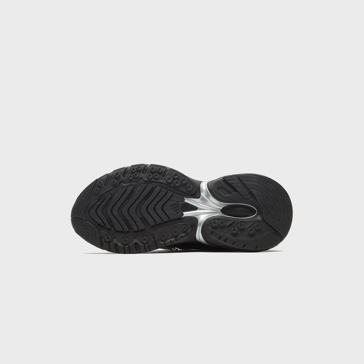 adidas Adistar XLG 2.0 - Core Black / Core Black / Silver Metallic