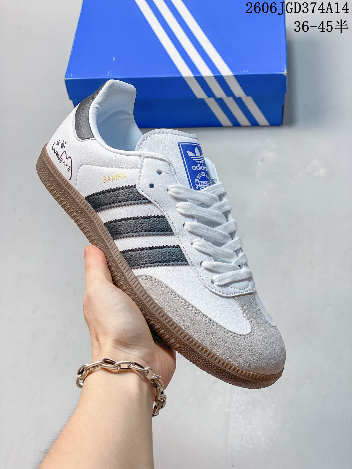 Adidas Originals Samba Low-Top Sneakers, White with Gum Sole