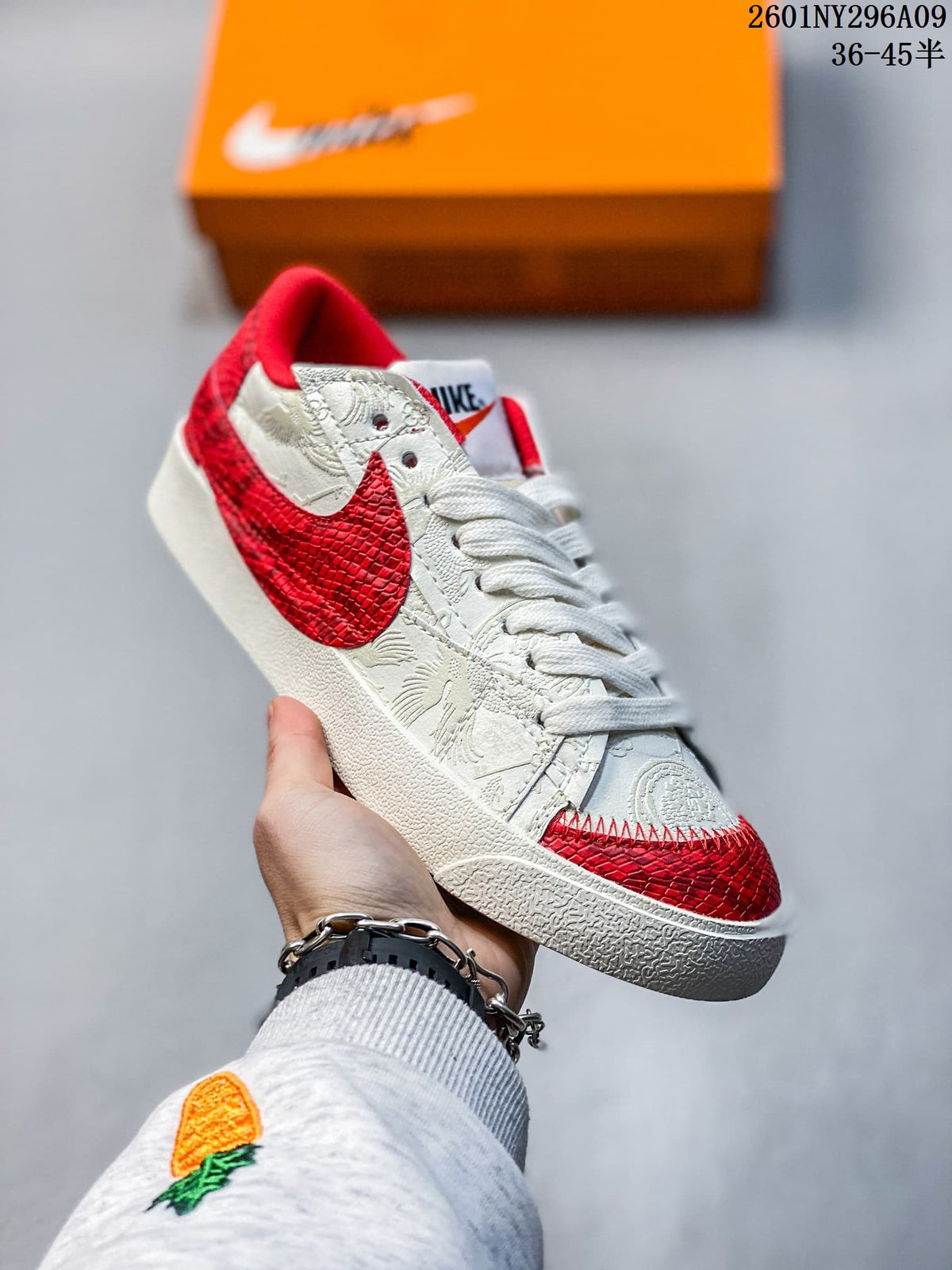 Nike Blazer Low '77 Jumbo Sneakers White Red