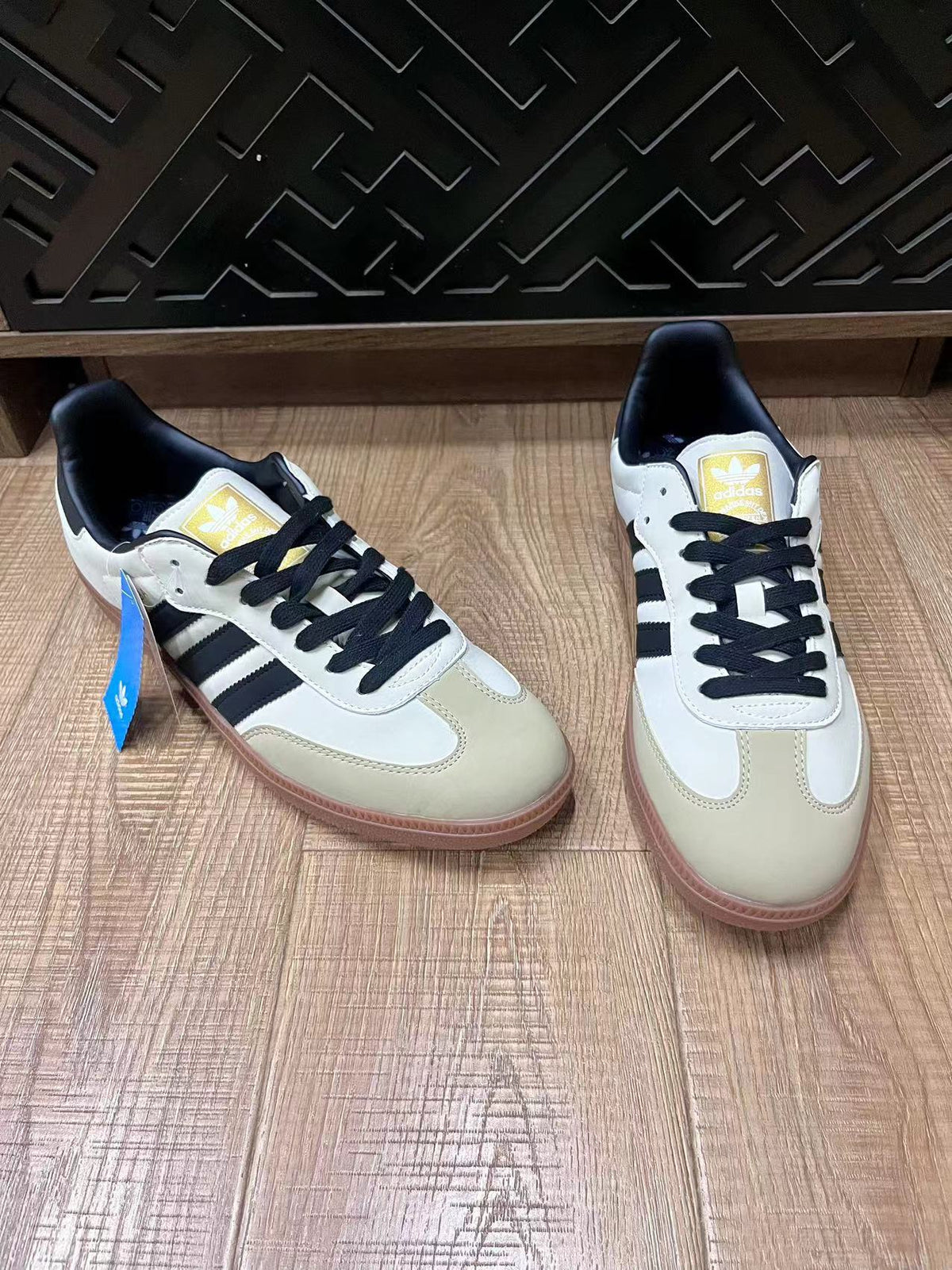 adidas Samba Low-Top Sneakers White Black Gum Sole