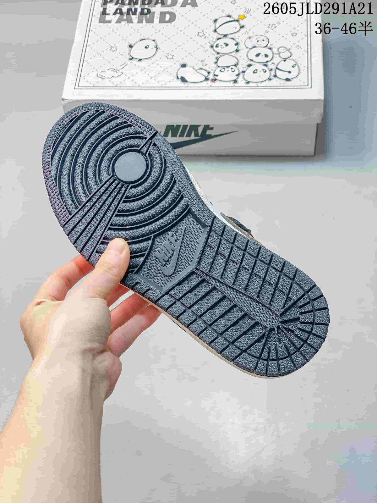 Nike Air Jordan 1 Low Panda Land Sneakers