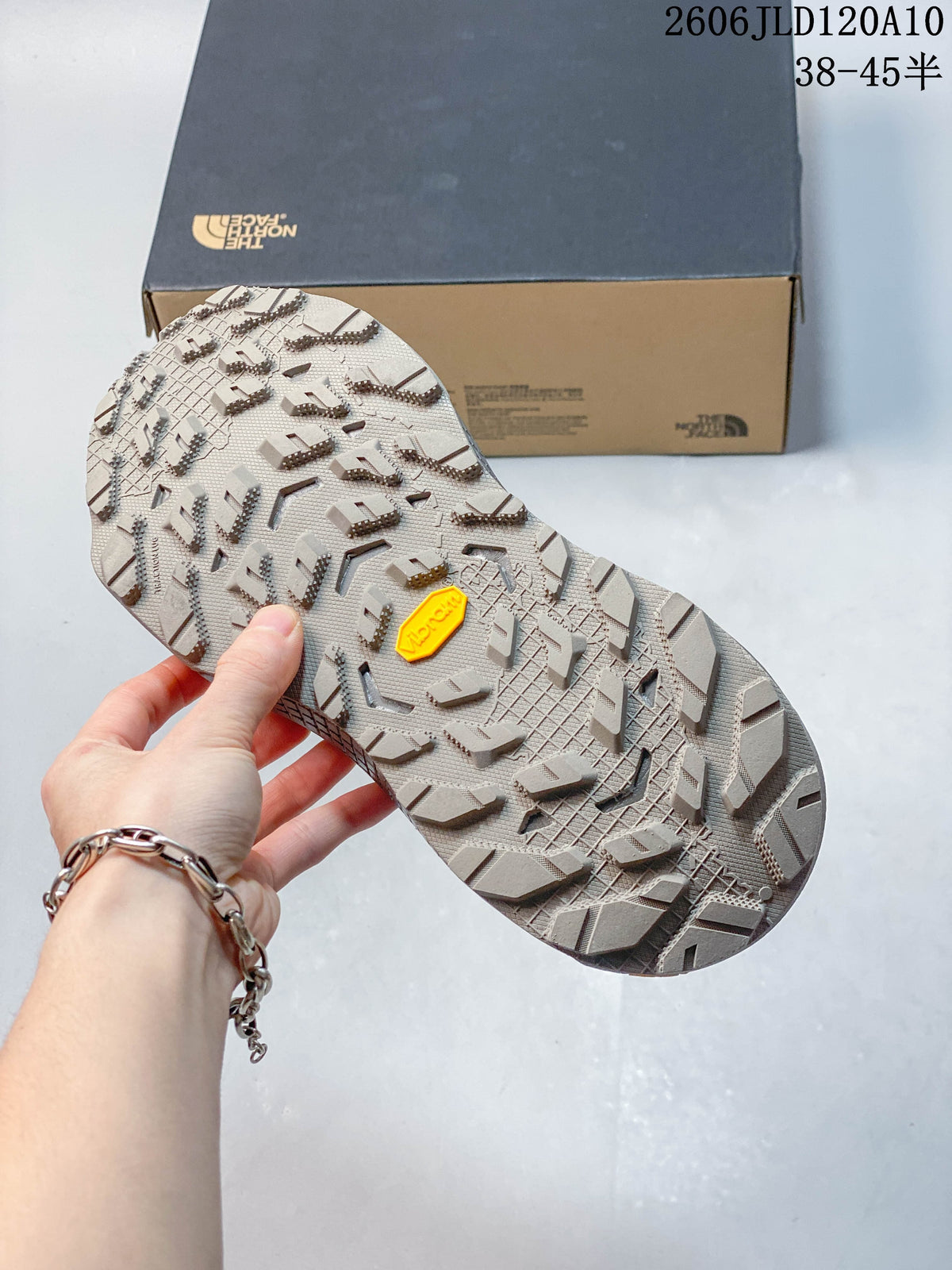 The North Face Fastpack Ultra Low-Top Hiking Shoes, Beige