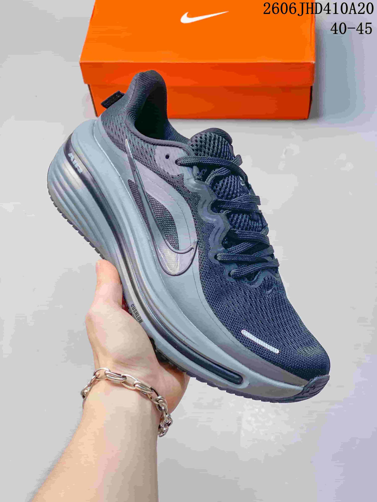 Nike Air Zoom Winflo 12 Running Shoes