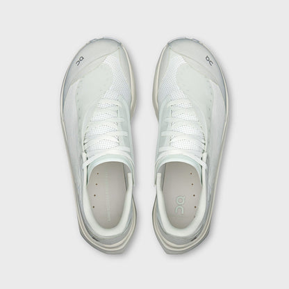 On Running x Post Archive Faction Cloudboom Volt - White / Gale