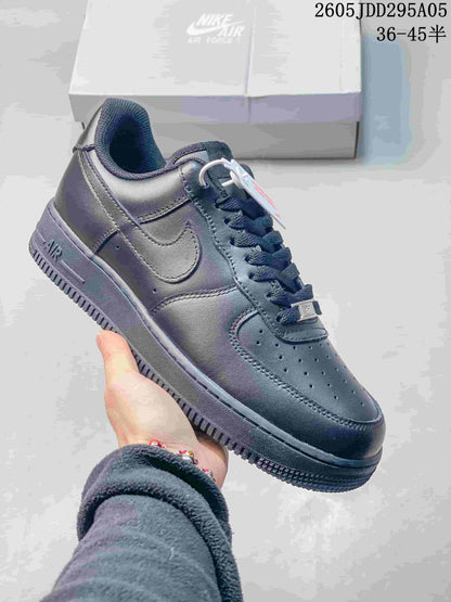 Nike Air Force 1 ’07 LV8 Low-Top Sneakers