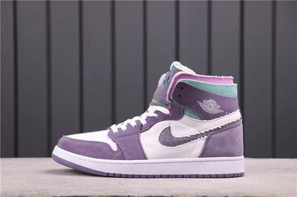 Opposite side profile showing the winged basketball emblem, Swoosh and lavender heel.