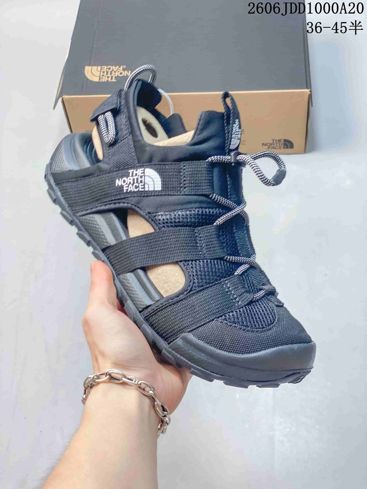 The North Face Cedar Measa Sandals, Dark Navy
