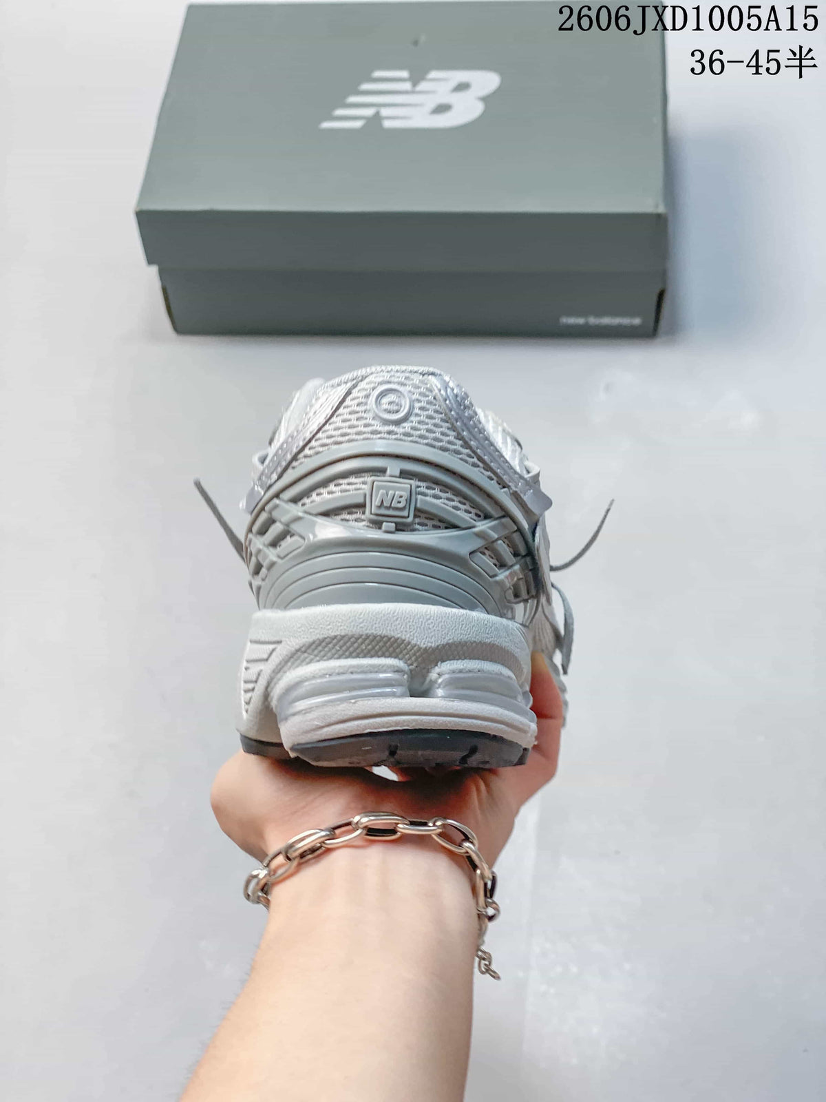 New Balance 1906 Silver Grey Retro Sneakers U1906AG