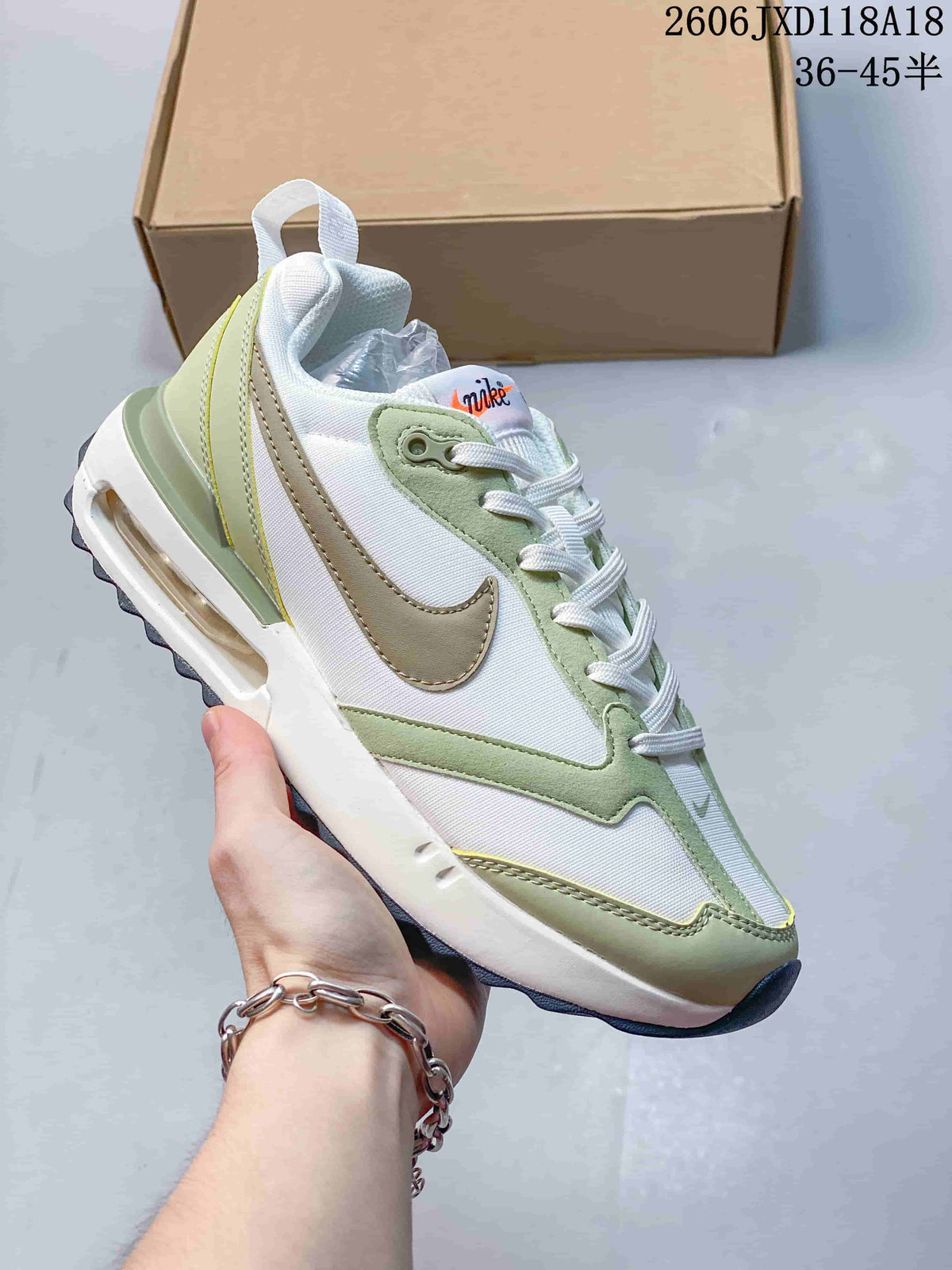 Nike Air Max Dawn Low-Top Sneakers, Multicolor