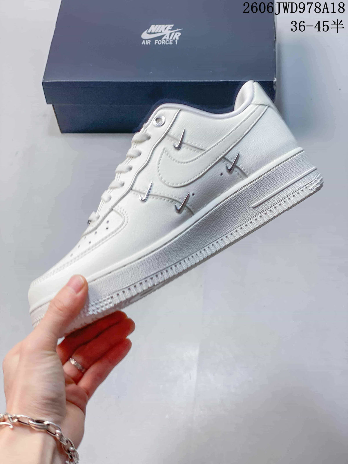 Nike Air Force 1 Low White Sneakers 611270ASWPR