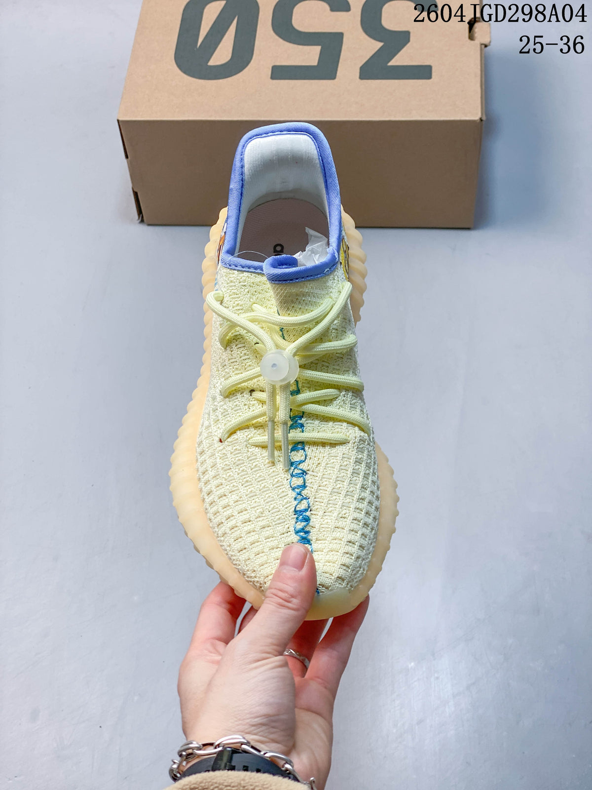 Adidas Yeezy 350 V2 Kids Sneakers in Cream and Blue