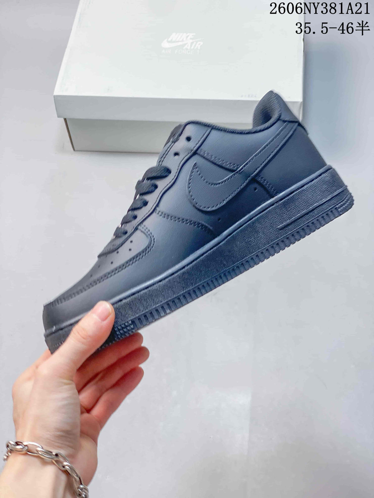 Nike Air Force 1 '07 LV8 Low-Top Sneakers IV3222-400