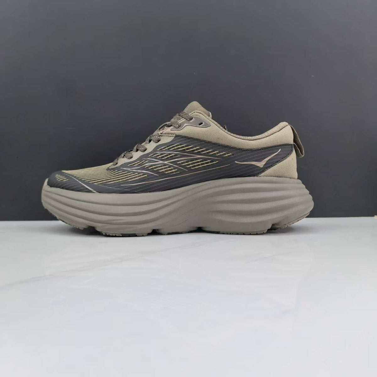 HOKA Bondi 8 Running Shoes