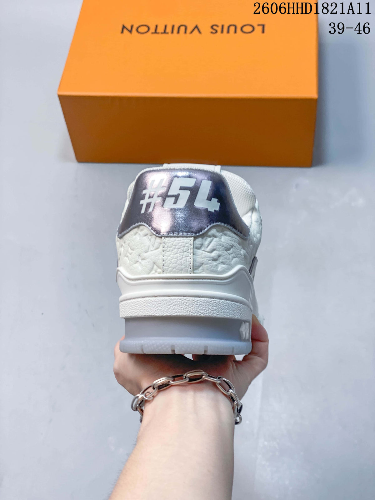 Louis Vuitton Trainer Low-Top Sneakers, White, 2606HHD1821A11