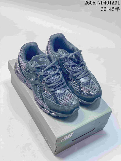New Balance 997 Sneakers in Charcoal Gray
