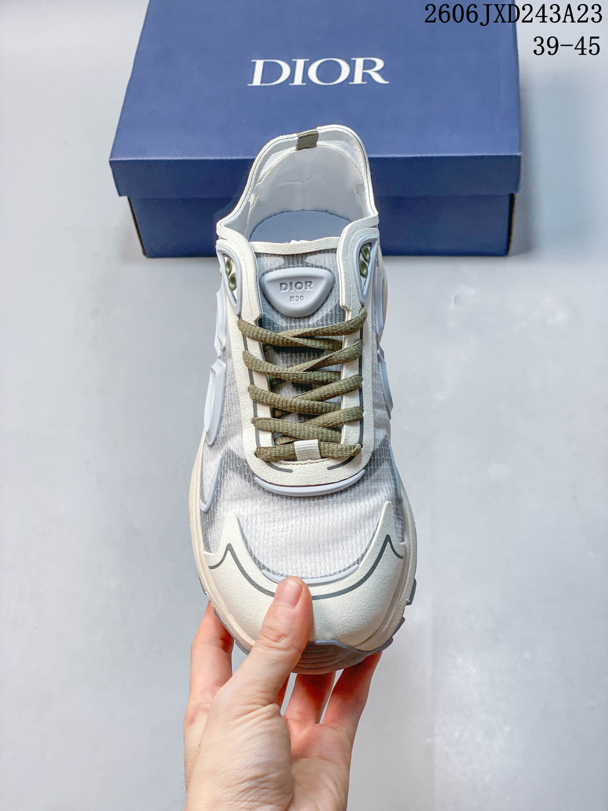Dior B30 Countdown Low-Top Sneakers in Gray
