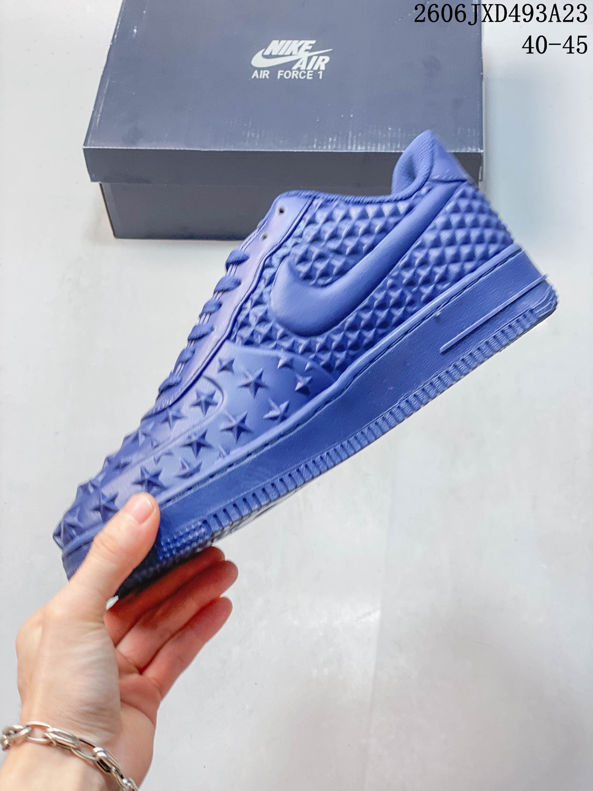 Nike Air Force 1 '07 Low Blue Star-Pattern Sneakers
