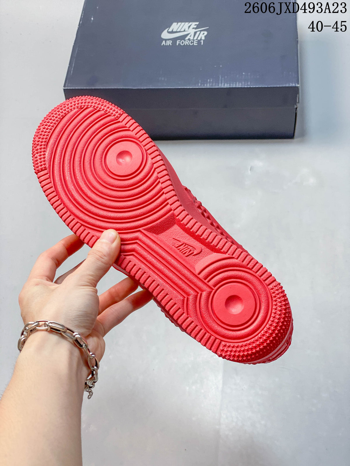 Nike Air Force 1 '07 Low Red Star-Textured Sneakers