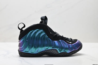 Nike Air Foamposite One Penny Hardaway Iridescent Sneakers