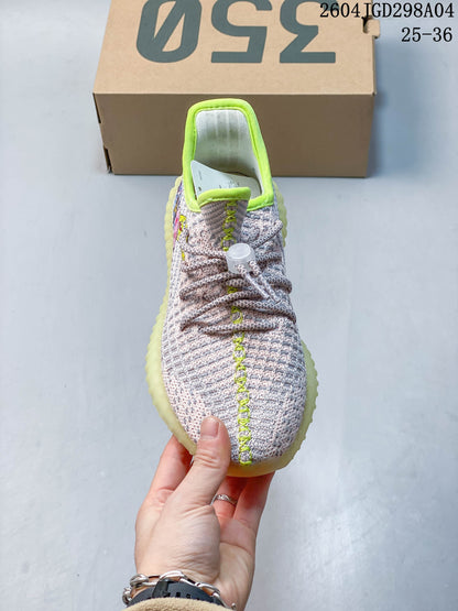 Adidas Yeezy Boost 350 V2 Kids Sneakers with Cartoon Print
