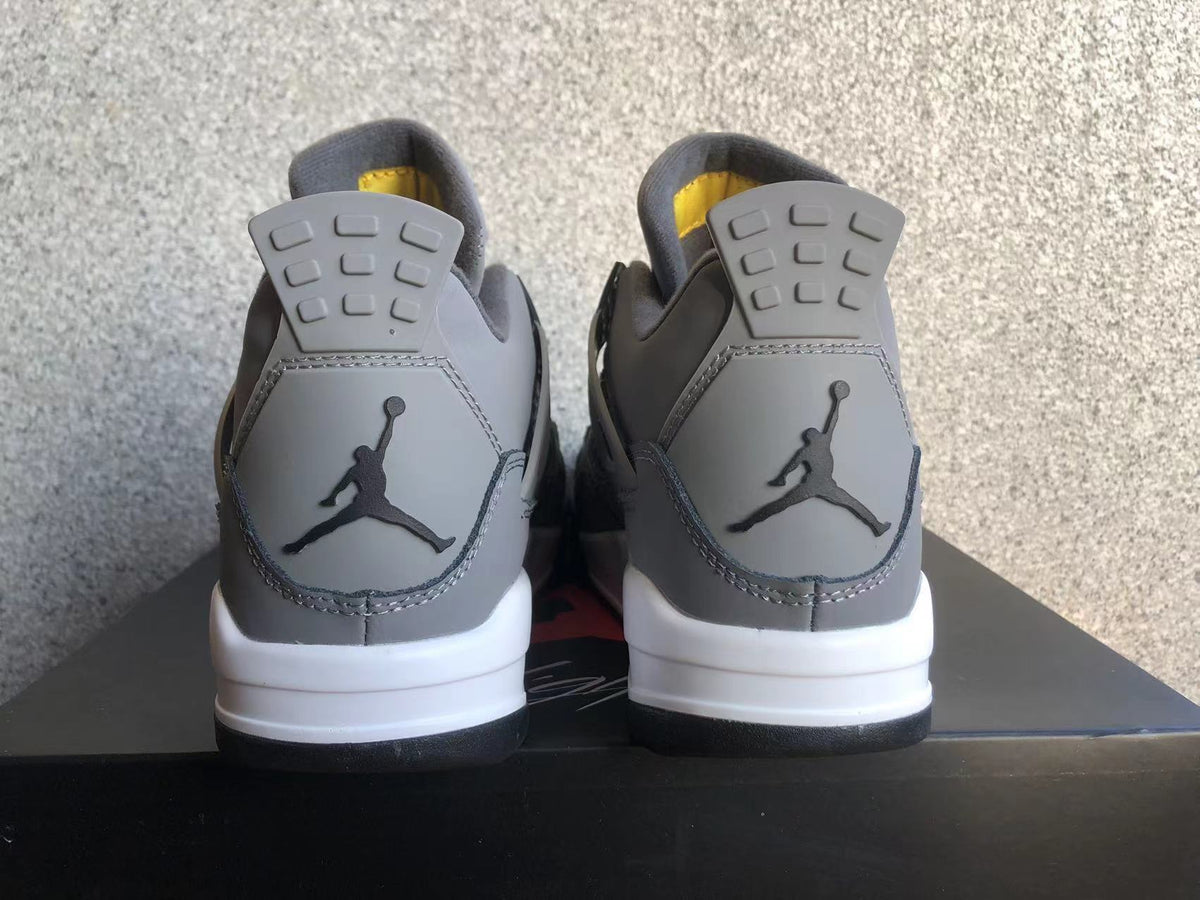 Jordan AJ4 Cool Grey Sneakers