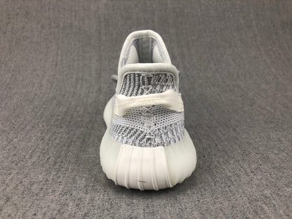 Yeezy 350 V2 Kids Sneakers in White and Gray