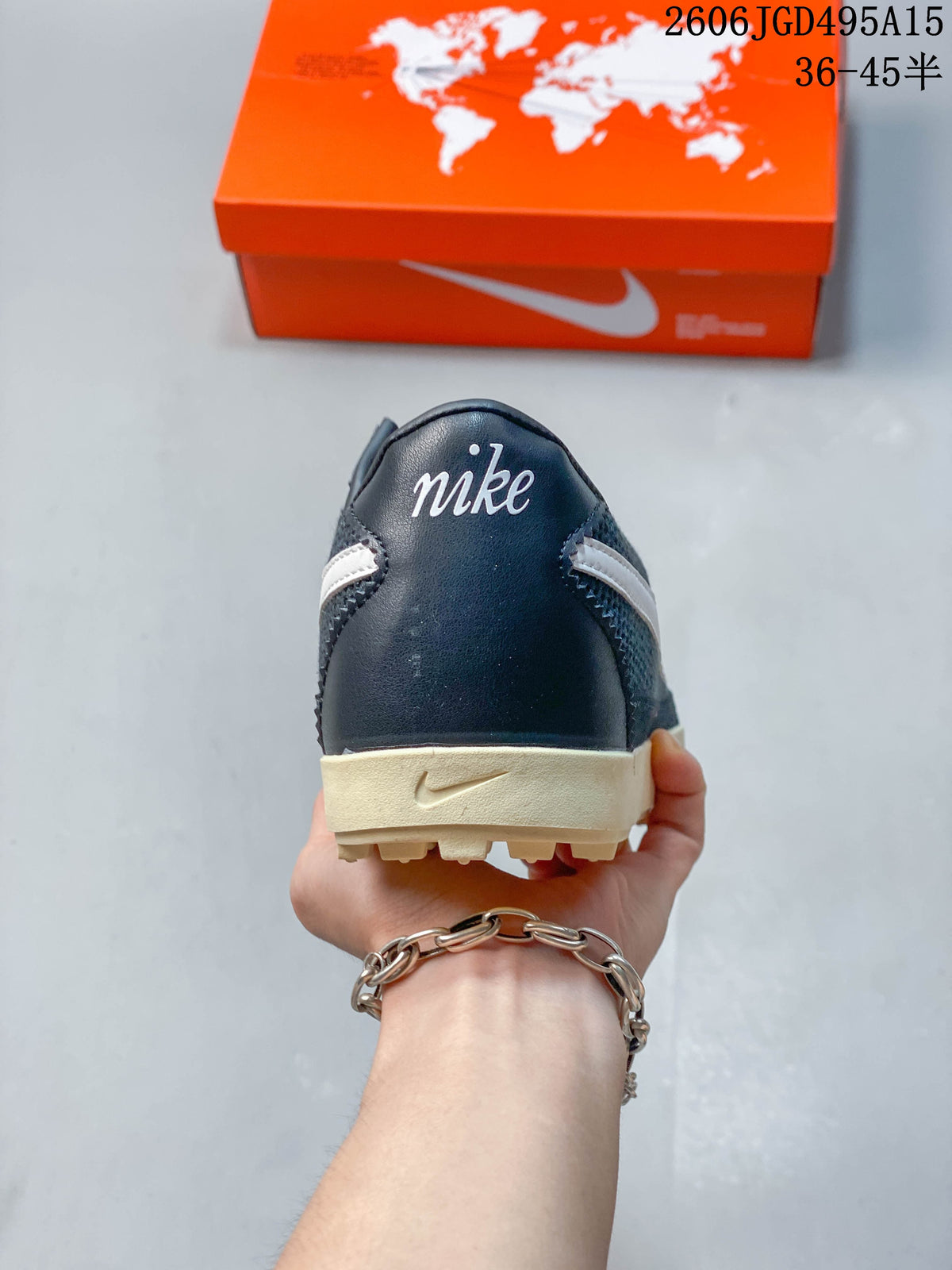 Nike Astro Grabber Low-Top Sneakers IQ7611-001