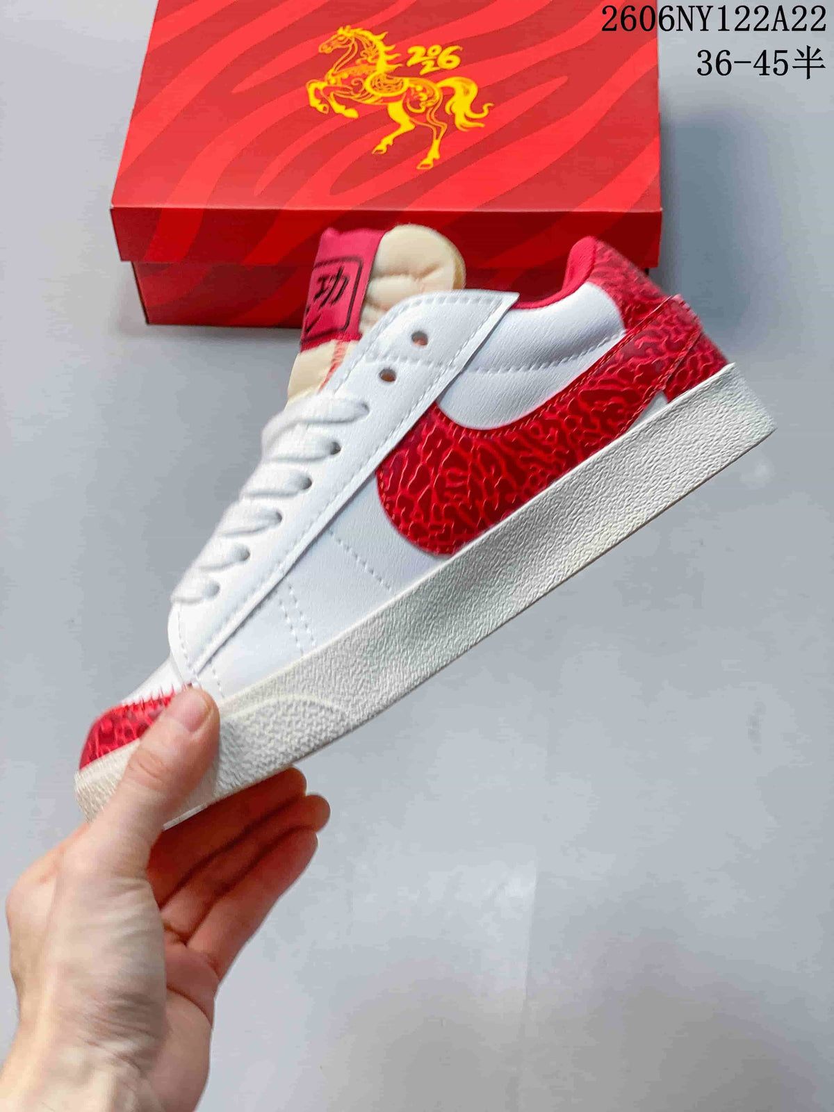 Nike Blazer Low Jumbo White and Red Sneakers 06NY122A22