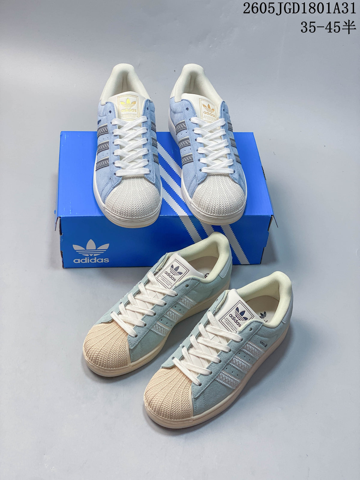 adidas Originals Campus 00s Sneakers in Light Blue
