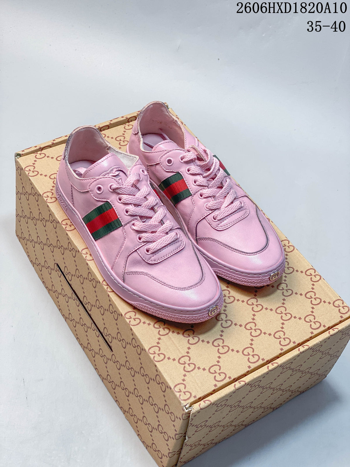 Gucci Pink Retro Low-Top Sneakers with Web Stripe 2606HXD1820A10