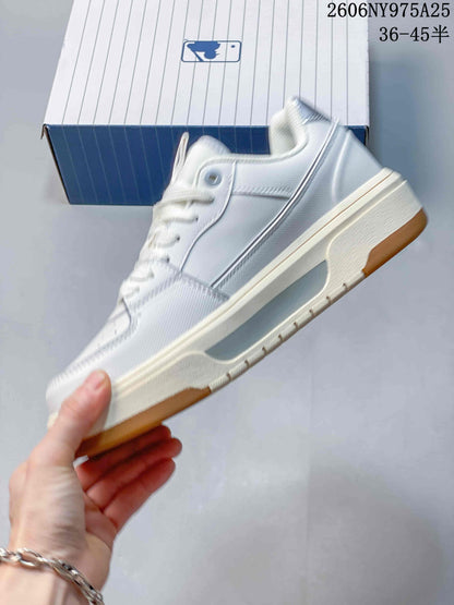 MLB Chunky Liner White Low-Top Sneakers 3ASXCA12N
