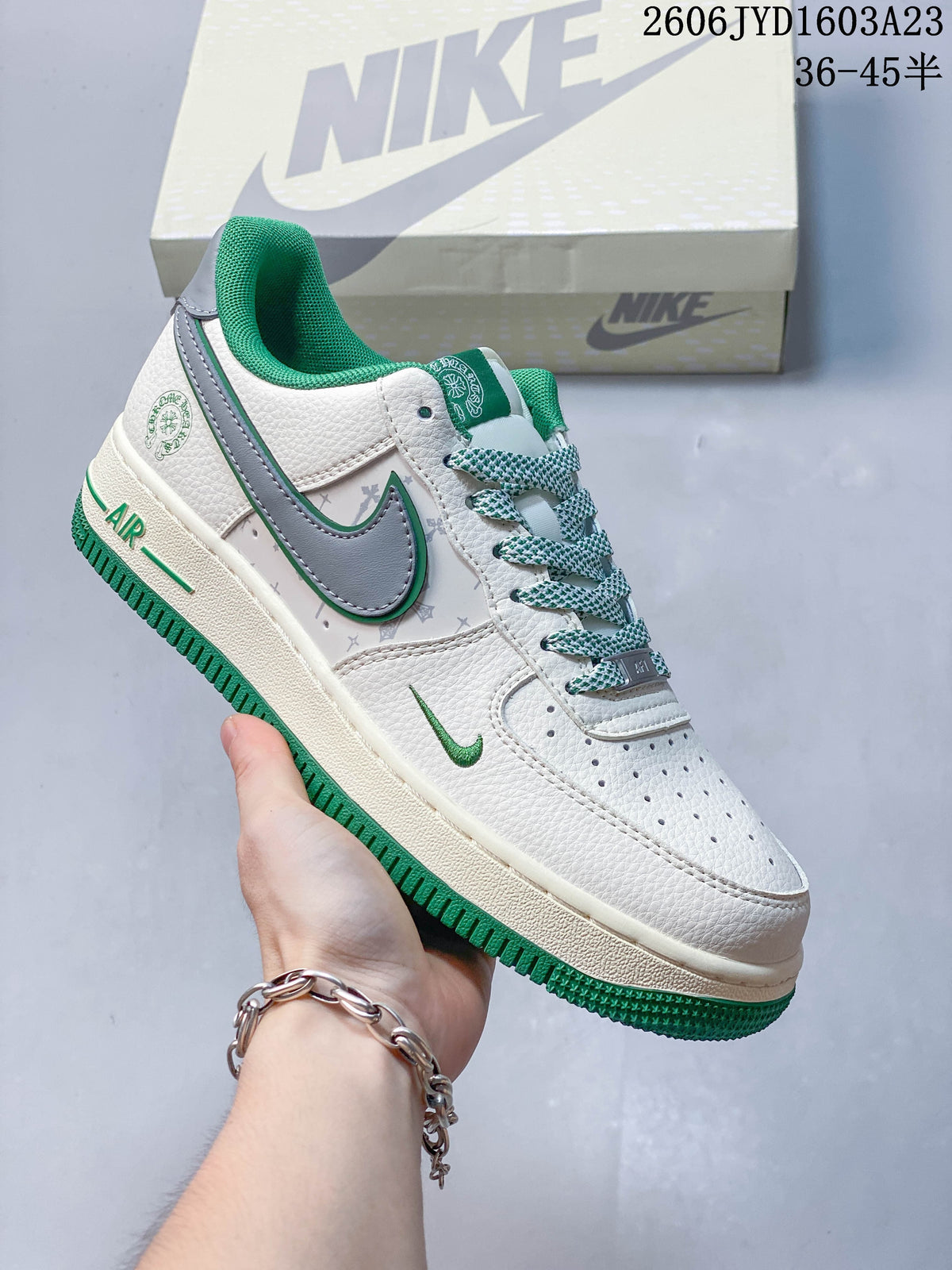 Nike Air Force 1 '07 Low Graphic Sneakers