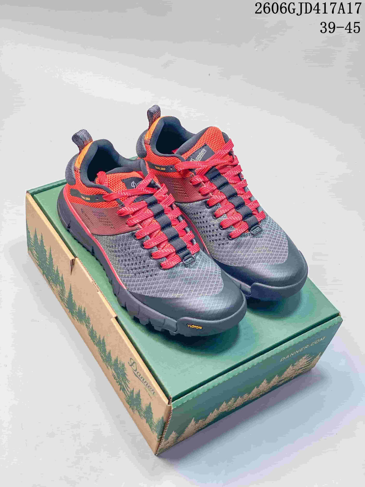 Danner Low-Cut Hiking Shoes 2606GJD417A17