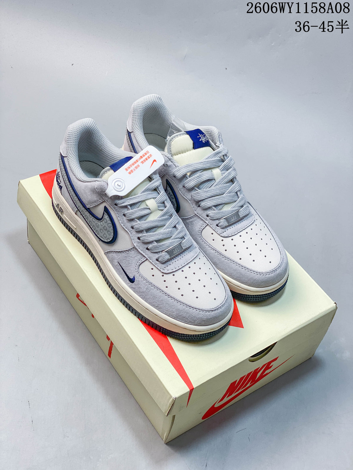 Nike Air Force 1 ’07 Low Stüssy Nebula Grey Sneakers