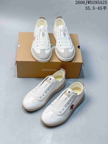 Descente CHRON Low-Top Sneakers in White and Gray