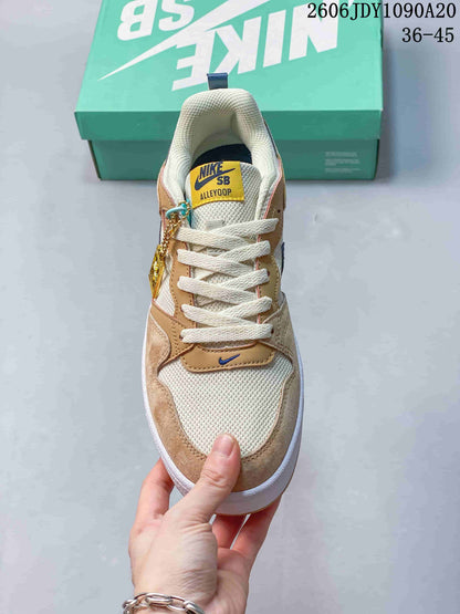 Nike SB Alleyoop Low-Top Skate Shoes, Tan and Navy