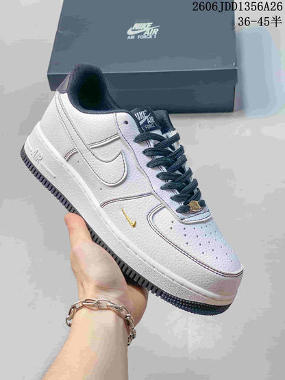Nike Air Force 1 ’07 Low-Top Sneakers