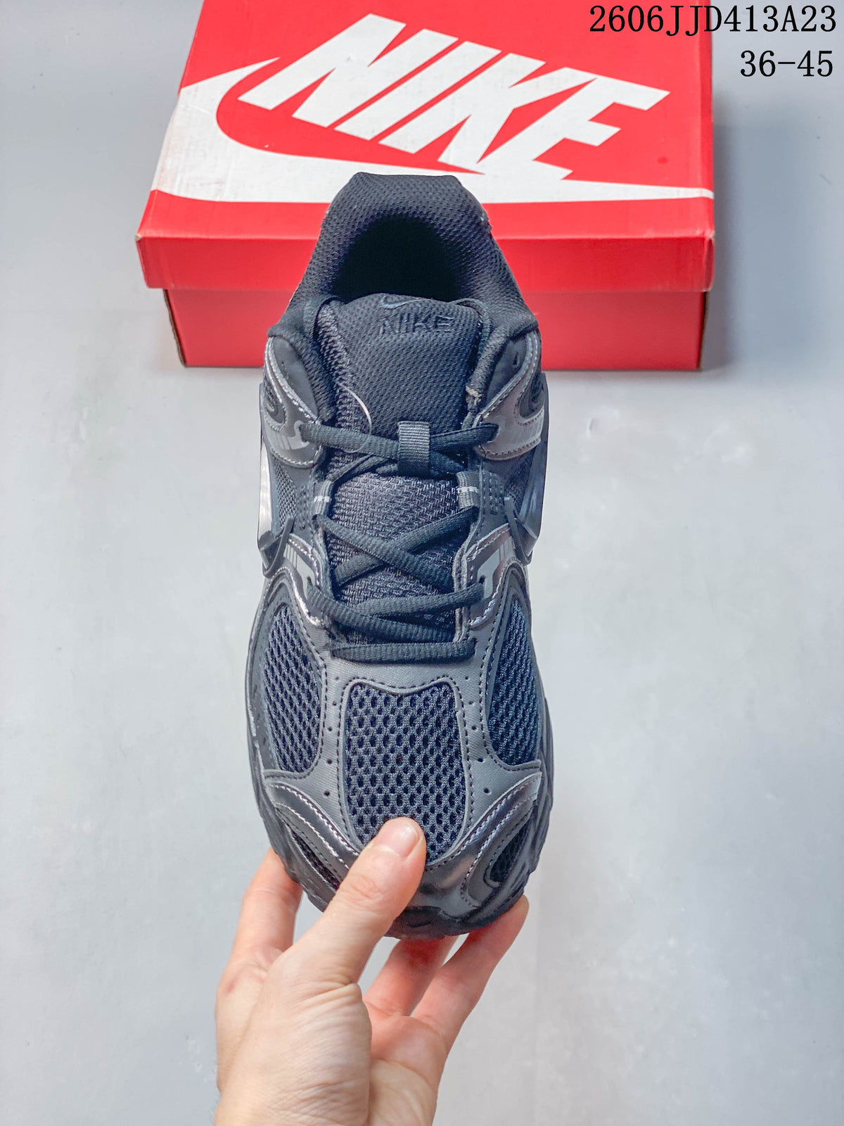Nike Air Zoom Winflo 12 Running Shoes, Charcoal