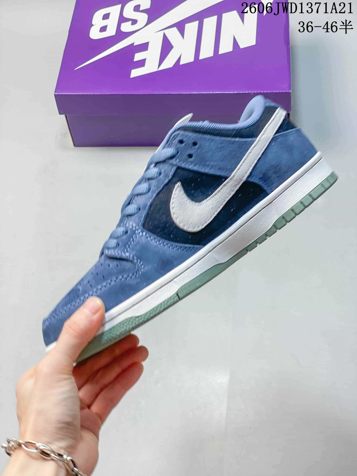 Nike SB Dunk Low Pro Blue Skateboarding Sneakers