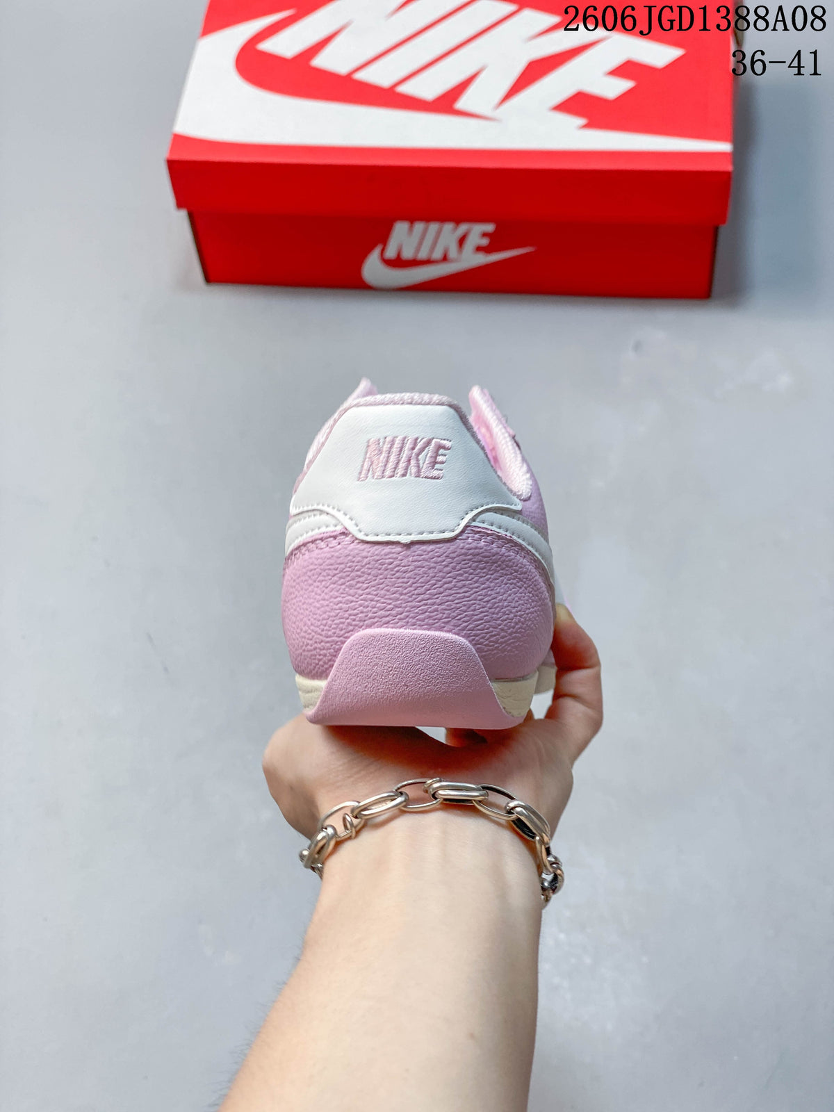 Nike Moon Shoe OG Summit Low-Top Sneakers IW0955-400