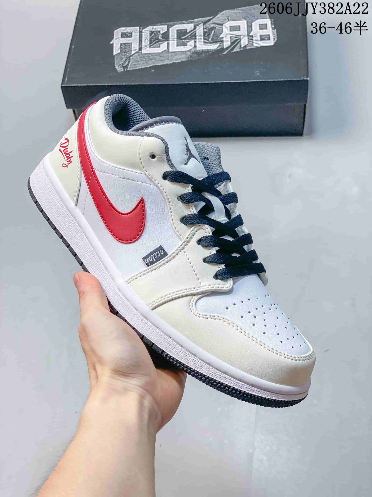Jordan Air Jordan 1 Low Retro Sneakers