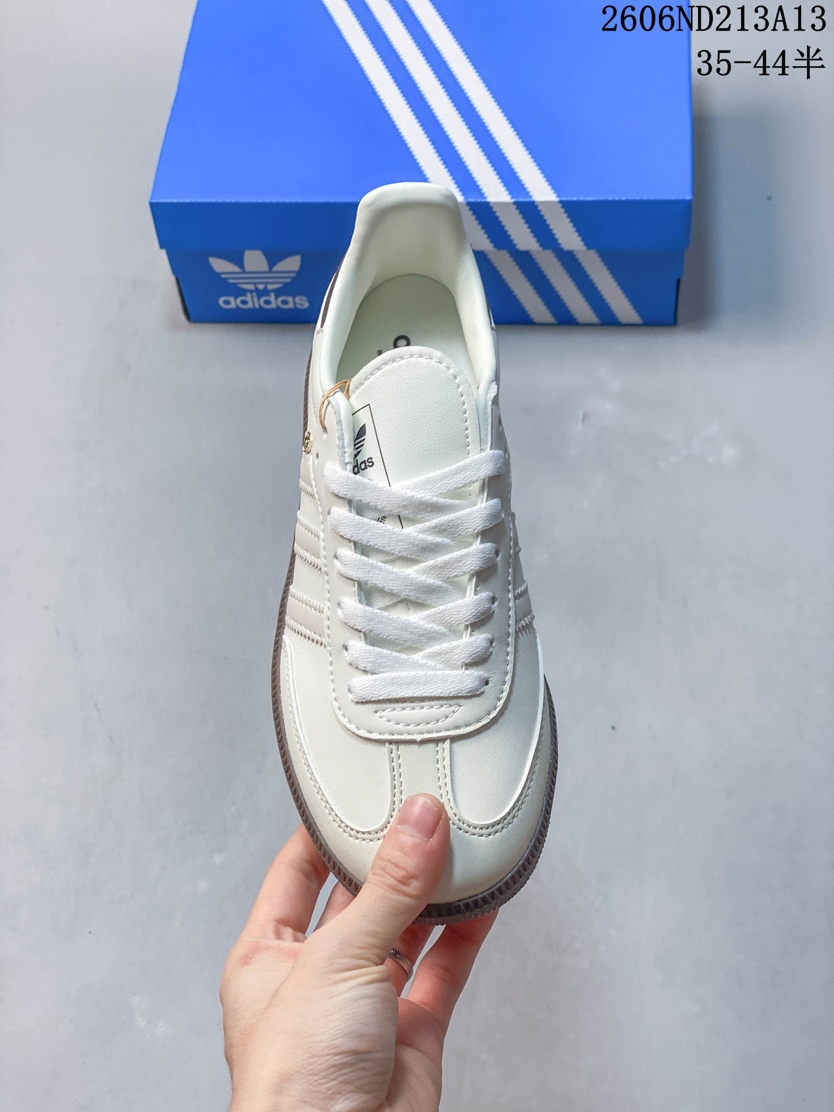 adidas Originals Samba OG Low-Top Sneakers, White and Grey
