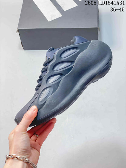 Adidas Hyperboost KH5806 Grey Sneakers