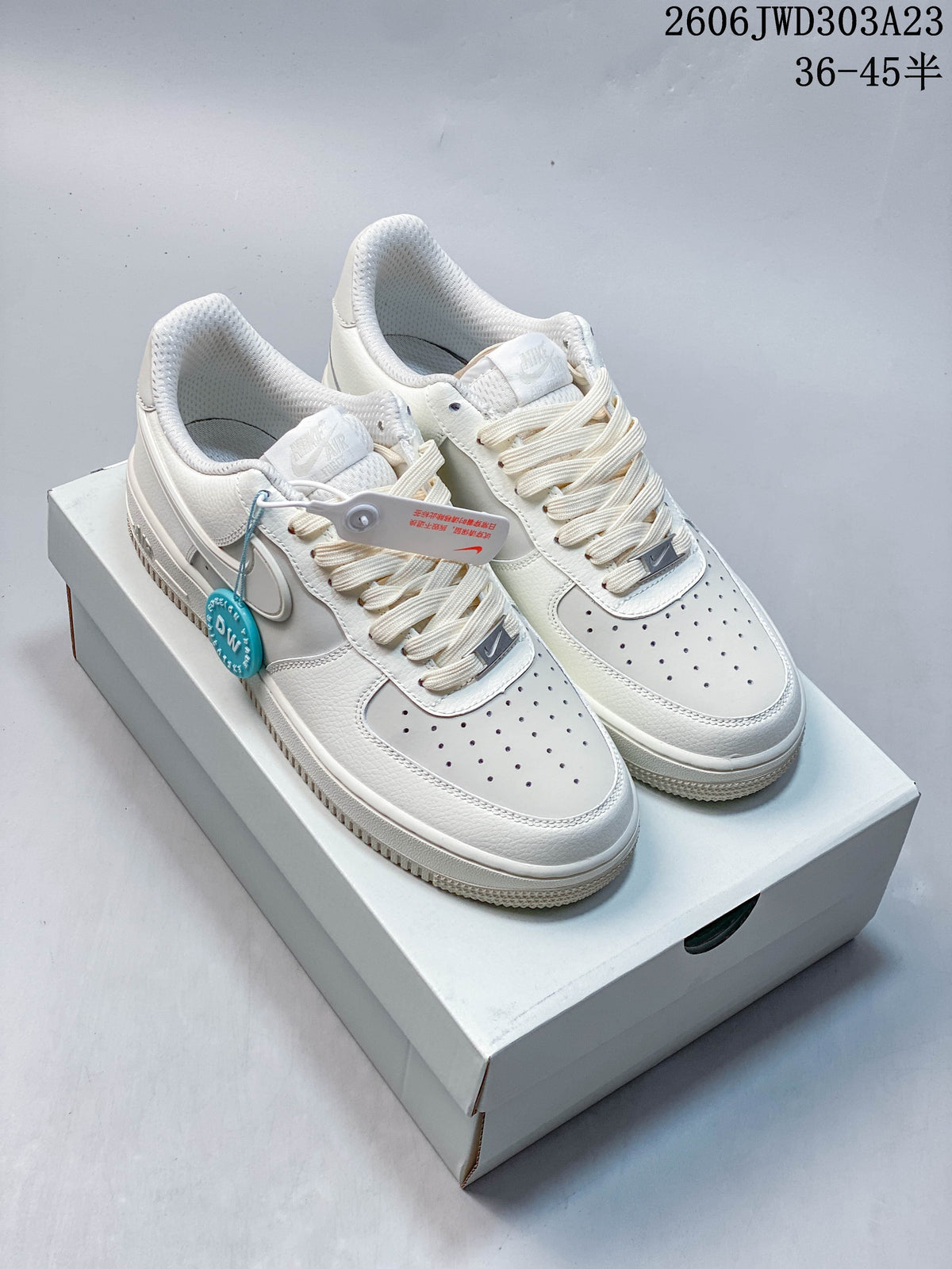 Nike Air Force 1 '07 Low White Sneakers