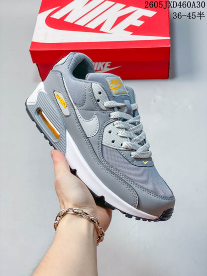 Nike Air Max 90 Retro Sneakers in Mixed Colors